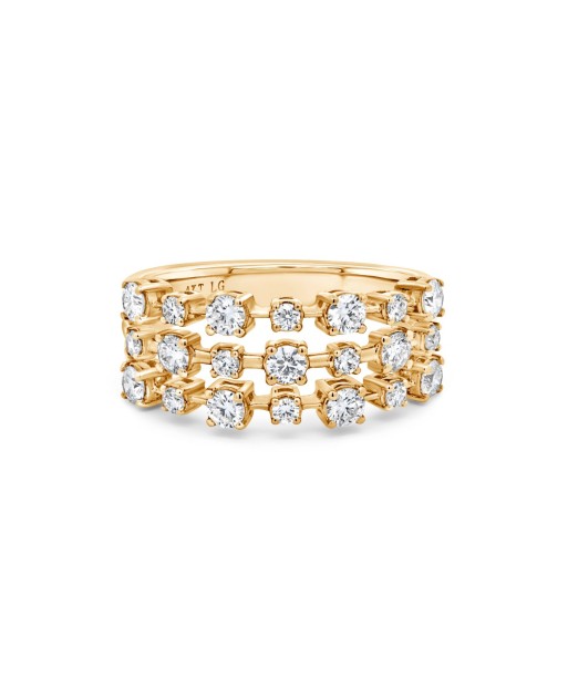 0.85CTW Lab Grown Layered Wedding Band: Yellow Gold est présent 