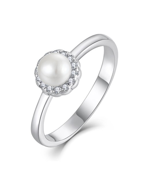 Casablanca Pearl Orb Ring Toutes les collections ici