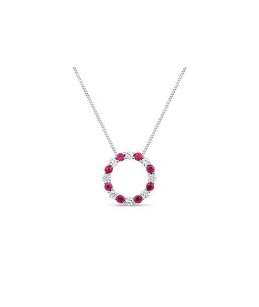 Diamond & Ruby Circle Necklace En savoir plus